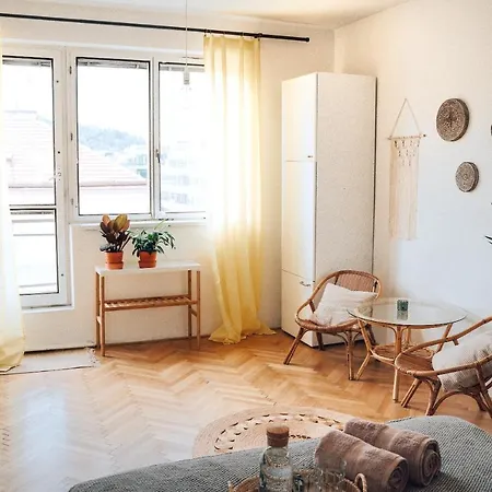 Rooftop Terrace Apt W. Bbq Apartament